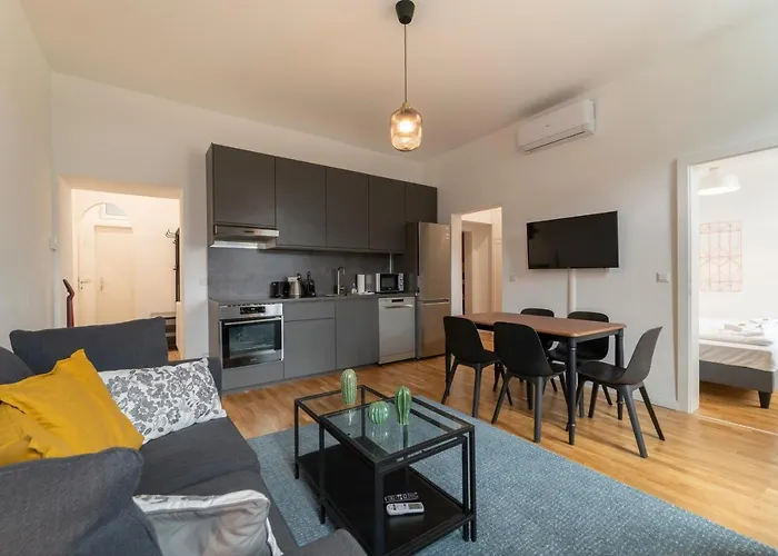 Josef's I Comfort I Metro Access Apartment Wien